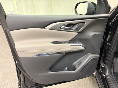 New 2026 Chevrolet Traverse LT w/ Midnight/Sport Edition image 24