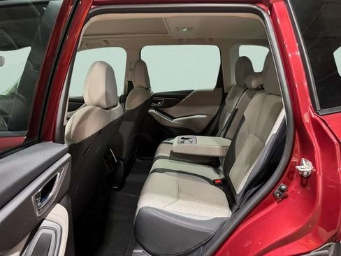 Used 2023 Subaru Forester Premium AWD/4WD image 24