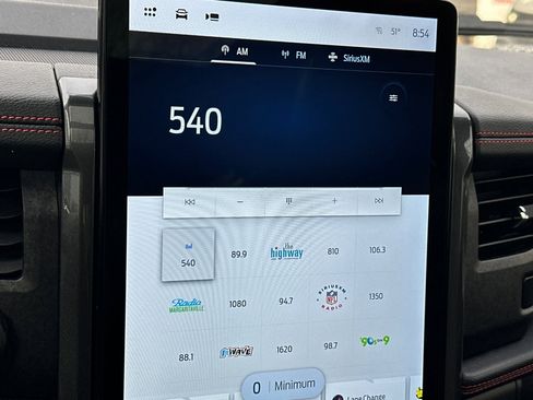 Used 2023 Ford Expedition Limited image 27