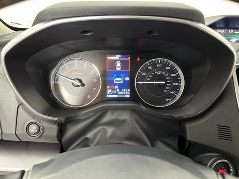 Used 2023 Subaru Crosstrek 2.5i Limited AWD/4WD image 24