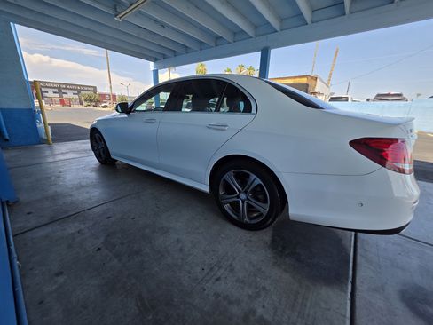Used 2017 Mercedes-Benz E 300 image 5