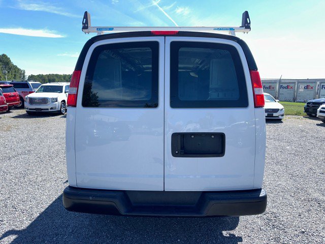 Used 2024 GMC Savana 2500 w/ Driver Convenience Package RWD image 9
