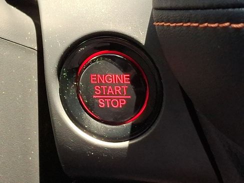 Used 2025 Honda HR-V Sport image 22