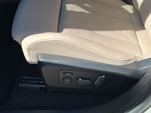 New 2026 BMW X3 xDrive30 w/ Premium Package image 12