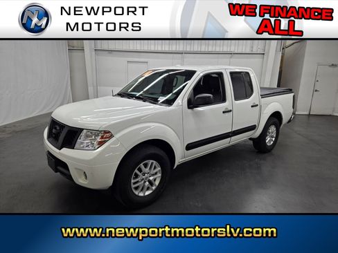 Used 2014 Nissan Frontier SV w/ SV Value Truck Package image 1