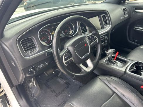 Used 2016 Dodge Charger R/T w/ Plus Group RWD image 11