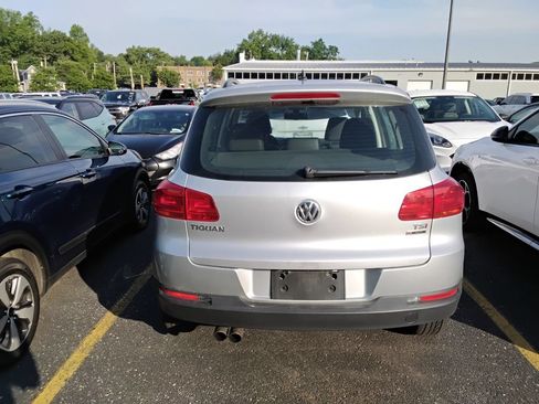 Used 2016 Volkswagen Tiguan S AWD/4WD image 8