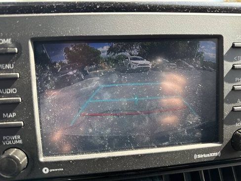 Used 2022 Toyota RAV4 XLE AWD/4WD image 20