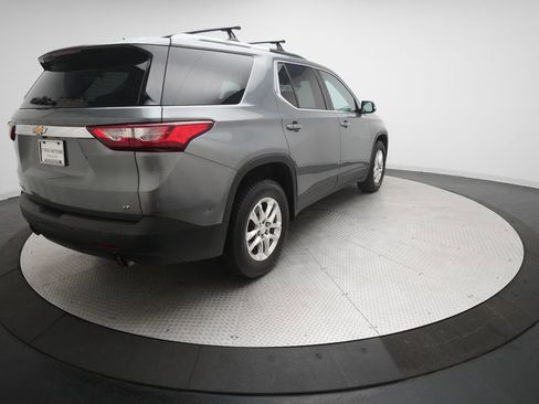 Used 2018 Chevrolet Traverse LT image 36