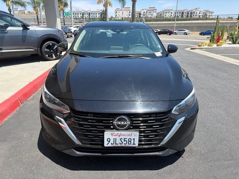 Used 2024 Nissan Sentra SV FWD image 2