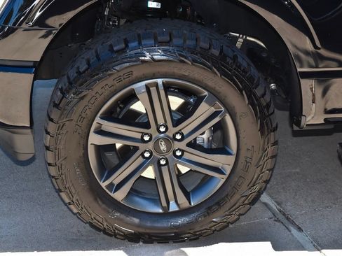 Used 2023 Ford F150 Lariat w/ Equipment Group 502A High AWD/4WD image 39