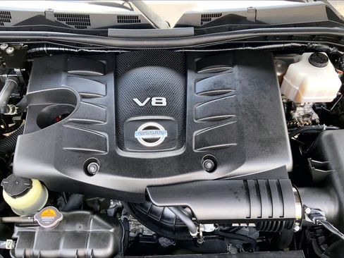 Used 2023 Nissan Armada SL w/ Captain's Chairs Package RWD image 55