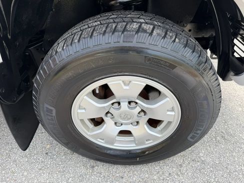 Used 2007 Toyota Tacoma PreRunner RWD image 39