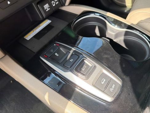 Used 2019 Honda Pilot Elite image 24