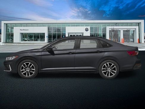 New 2026 Volkswagen Jetta SE FWD image 3