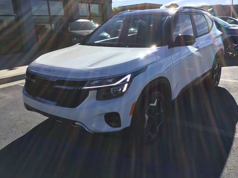 New 2026 Kia Seltos S image 2