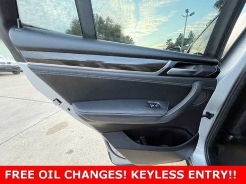 Used 2017 BMW X3 sDrive28i image 17
