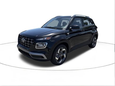 New 2026 Hyundai Venue SEL FWD image 7