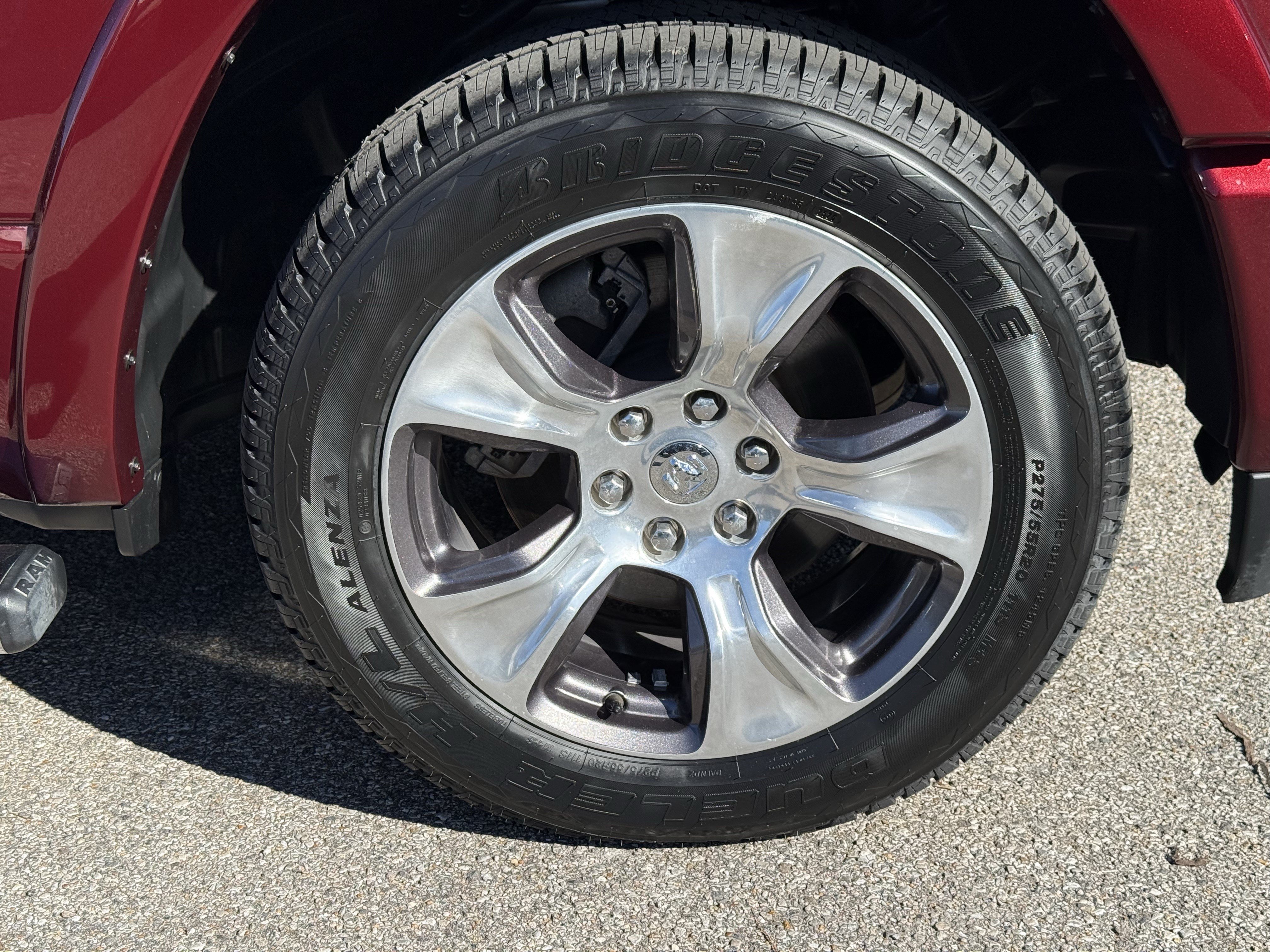 Used 2021 RAM 1500 Laramie AWD/4WD image 13