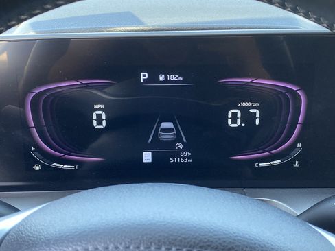Certified 2024 Kia Telluride LX FWD image 30