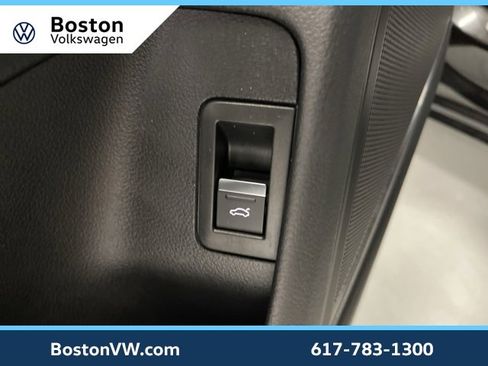 Used 2021 Audi A6 Premium Plus w/ Premium Plus Package image 31