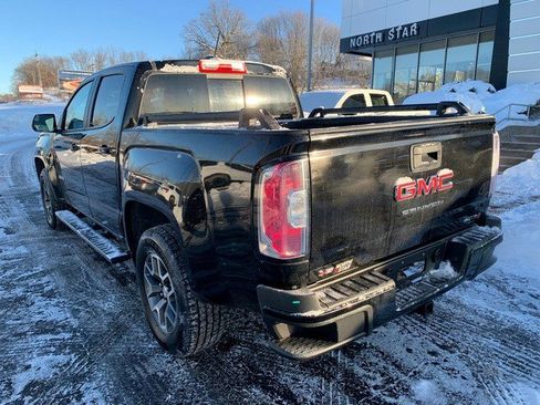 Certified 2022 GMC Canyon AT4 image 2