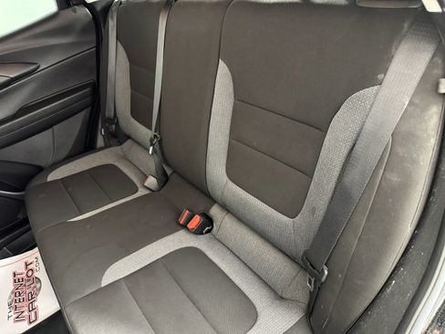 Used 2022 Chevrolet TrailBlazer LT w/ Convenience Package AWD/4WD image 33