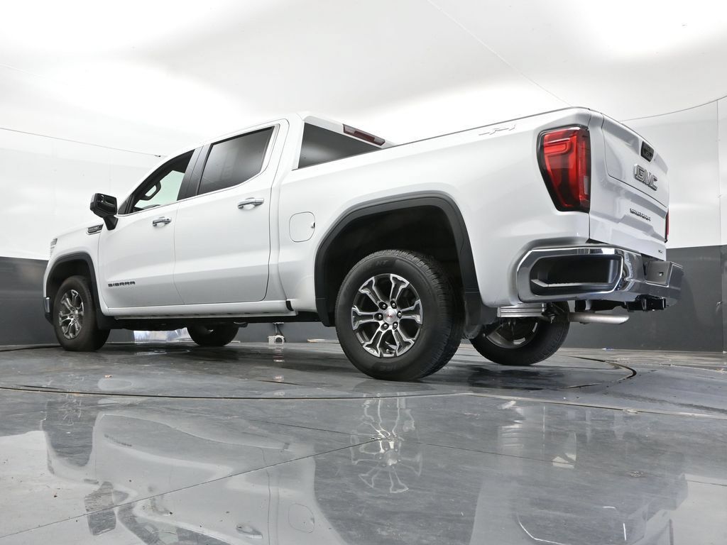 Used 2025 GMC Sierra 1500 SLT AWD/4WD image 45