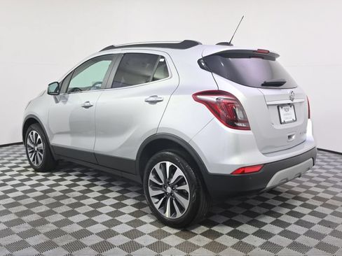 Used 2022 Buick Encore Preferred w/ Safety Package II AWD/4WD image 2