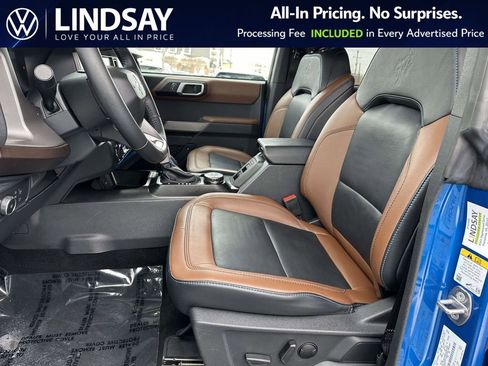 Used 2022 Ford Bronco Outer Banks image 11