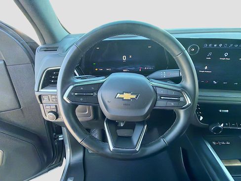 Used 2025 Chevrolet Tahoe LT AWD/4WD image 39