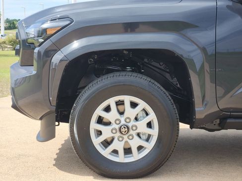 New 2026 Toyota Tacoma SR5 image 10
