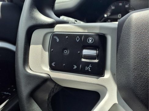 Used 2025 Land Rover Defender 110 S AWD/4WD image 20
