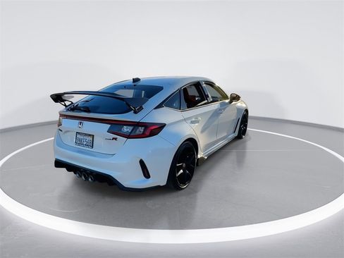 Certified 2025 Honda Civic Type R image 13