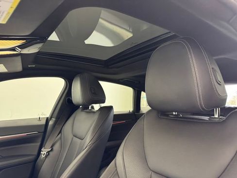 Used 2022 BMW 430i Gran Coupe w/ M Sport Package image 5