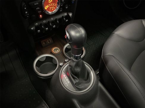 Used 2013 MINI Cooper S image 25