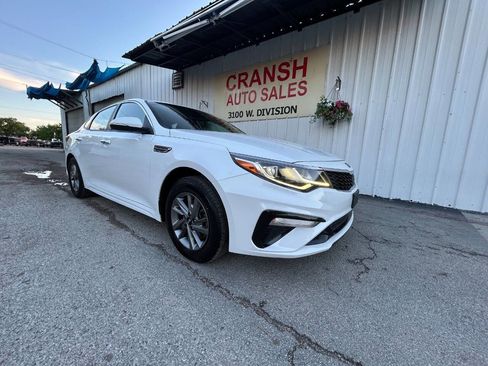 Used 2019 Kia Optima LX image 41