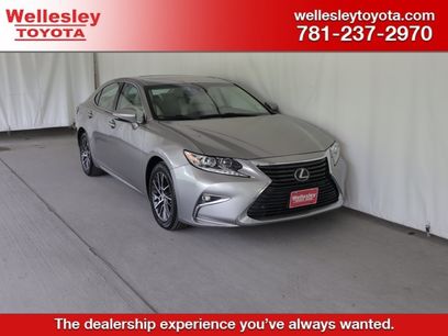 Used 2017 Lexus ES 350 w/ Navigation System Package
