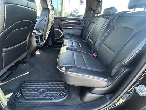 Used 2024 RAM 1500 Laramie image 28