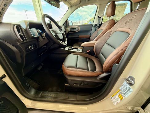 New 2025 Ford Bronco Sport Outer Banks w/ Outer Banks Tech Package+ image 19