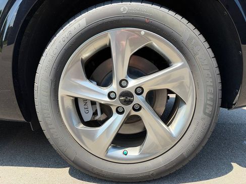 Certified 2026 Genesis GV70 2.5T AWD/4WD image 21