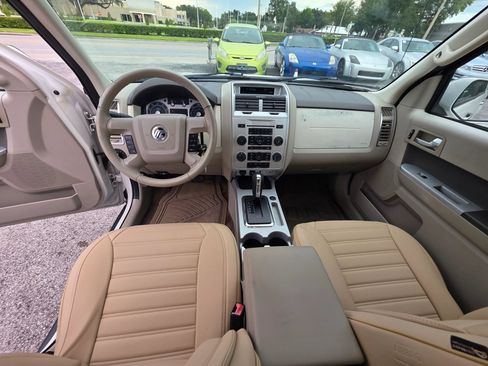 Used 2010 Mercury Mariner Premier FWD image 15