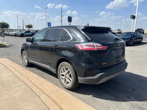 Used 2024 Ford Edge SEL AWD/4WD image 7