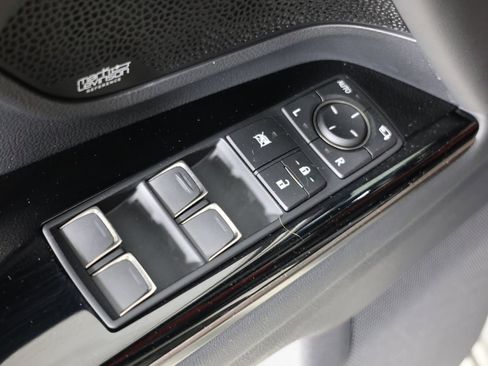 Used 2023 Lexus LX 600 F Sport w/ Accessory Package (Z1) AWD/4WD image 25