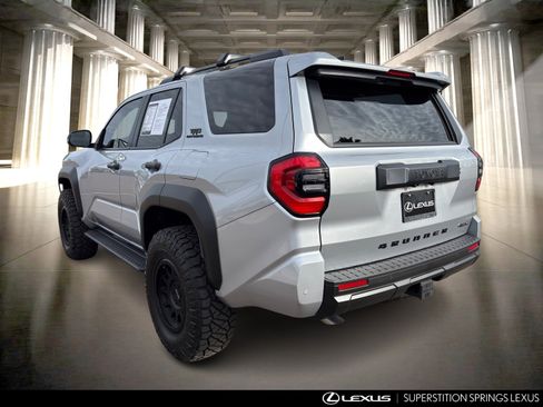 Used 2025 Toyota 4Runner TRD Off-Road Premium image 6