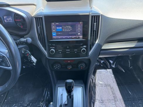 Used 2019 Subaru Crosstrek 2.0i Premium AWD/4WD image 18