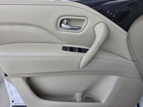 Used 2022 INFINITI QX80 Luxe w/ Cargo Package image 18