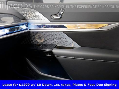 Certified 2025 BMW 760i xDrive w/ Executive Package image 13