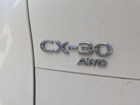 Used 2022 MAZDA CX-30 AWD 2.5 S w/ Premium Package image 21