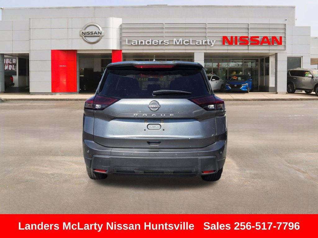 Used 2025 Nissan Rogue SV FWD image 5
